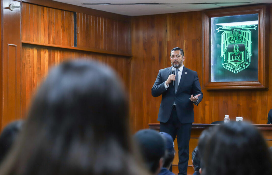 Jóvenes, agentes de cambio en la sociedad