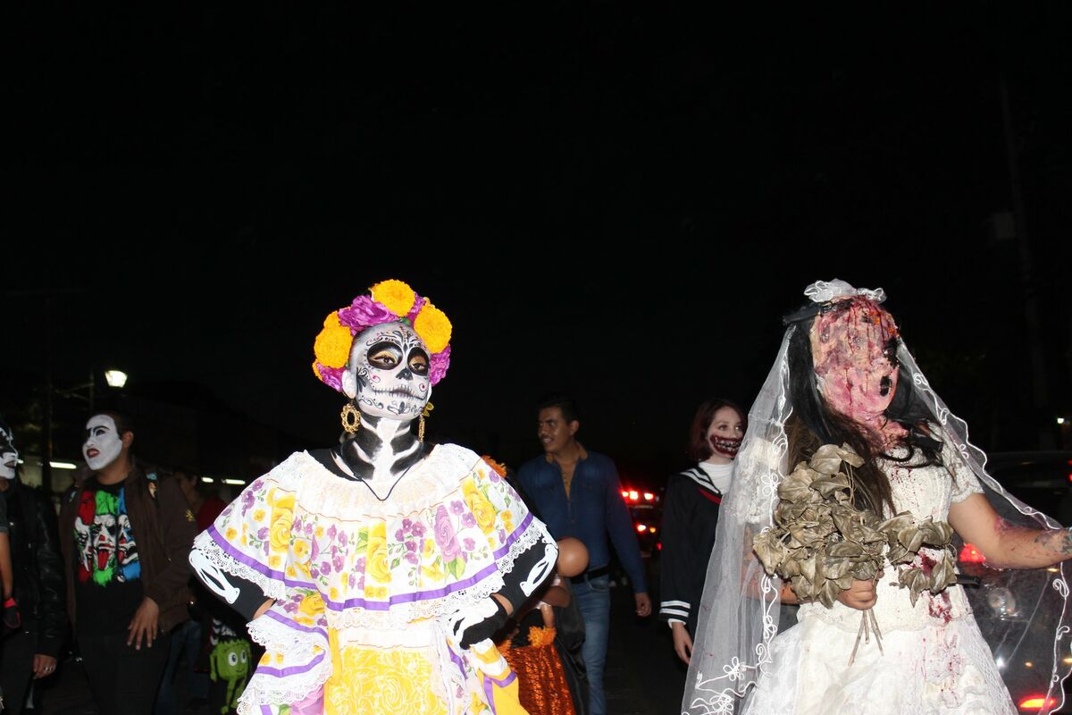 Preparan actividades por el día de muertos en San Juan del Río