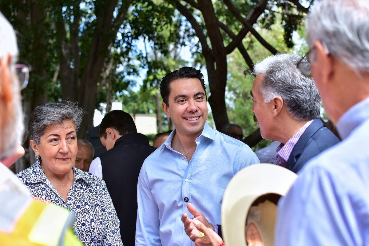 Presidente Felifer Macías supervisó la rehabilitación de espacios públicos en Jardines de la Hacienda