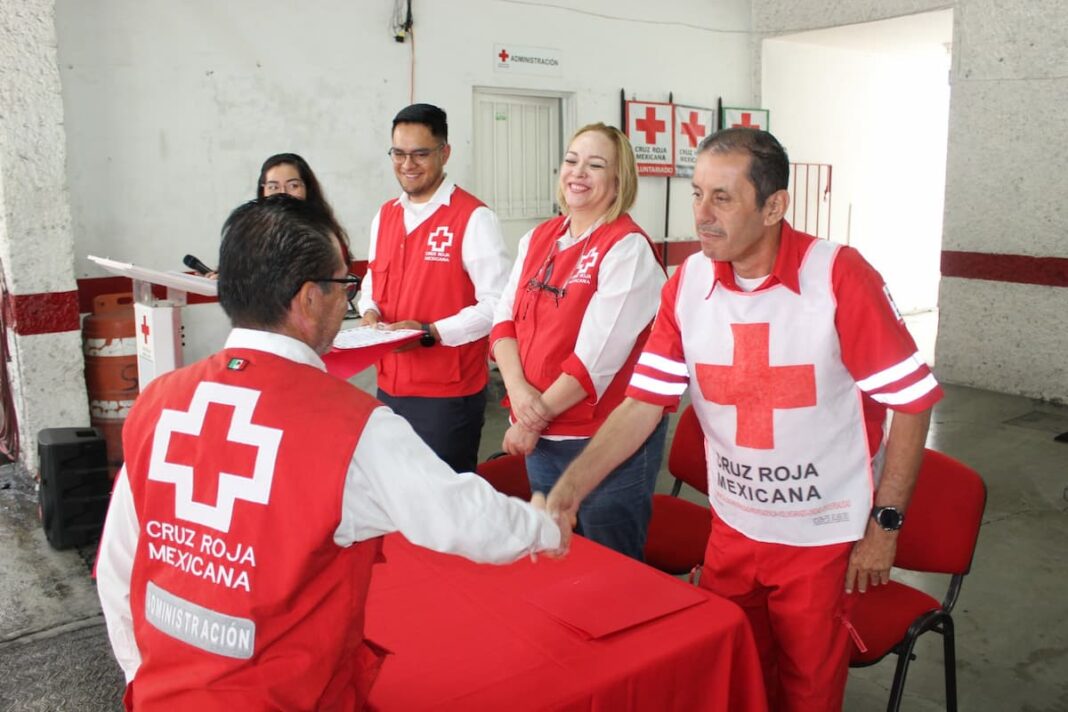 Voluntarios de la Cruz Roja San Juan del Río mantienen vivas las tradiciones en su 56º aniversario