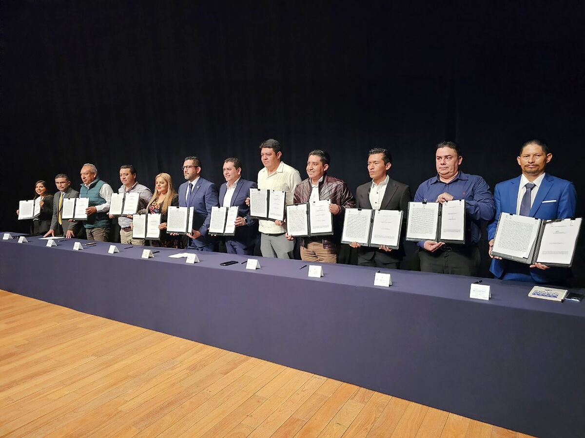 Firman municipios de Querétaro convenio para regular establecimientos con venta de alcohol