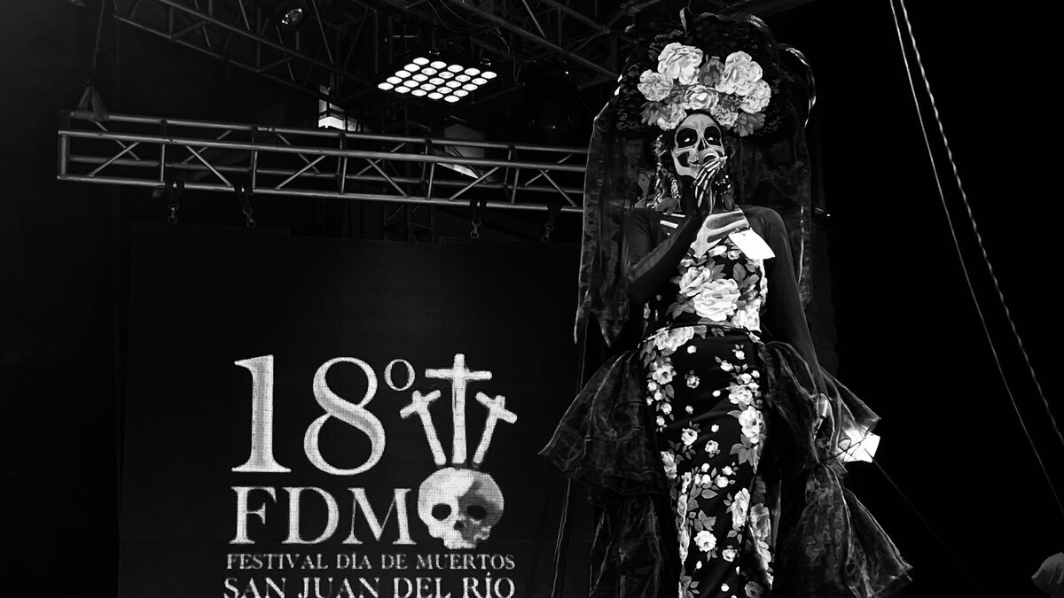 Entregan premios a las mejores Catrinas en el 18vo. Festival de Día de Muertos en San Juan del Río