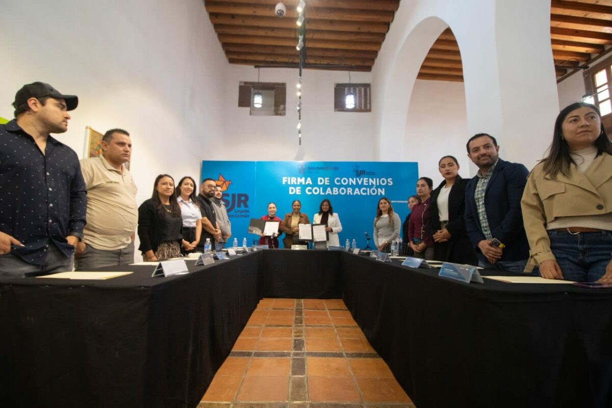 Municipio firma 13 convenios para apoyar a las familias sanjuanenses