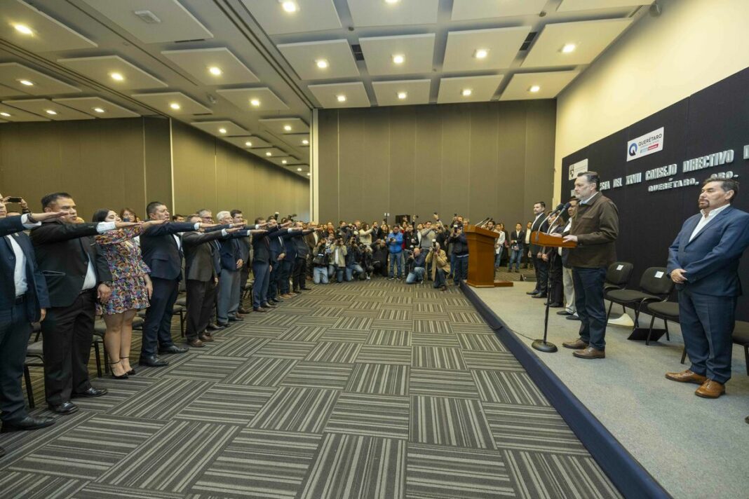 Gobierno de Querétaro reconoce labor del Colegio de Ingenieros Civiles en el desarrollo estatal