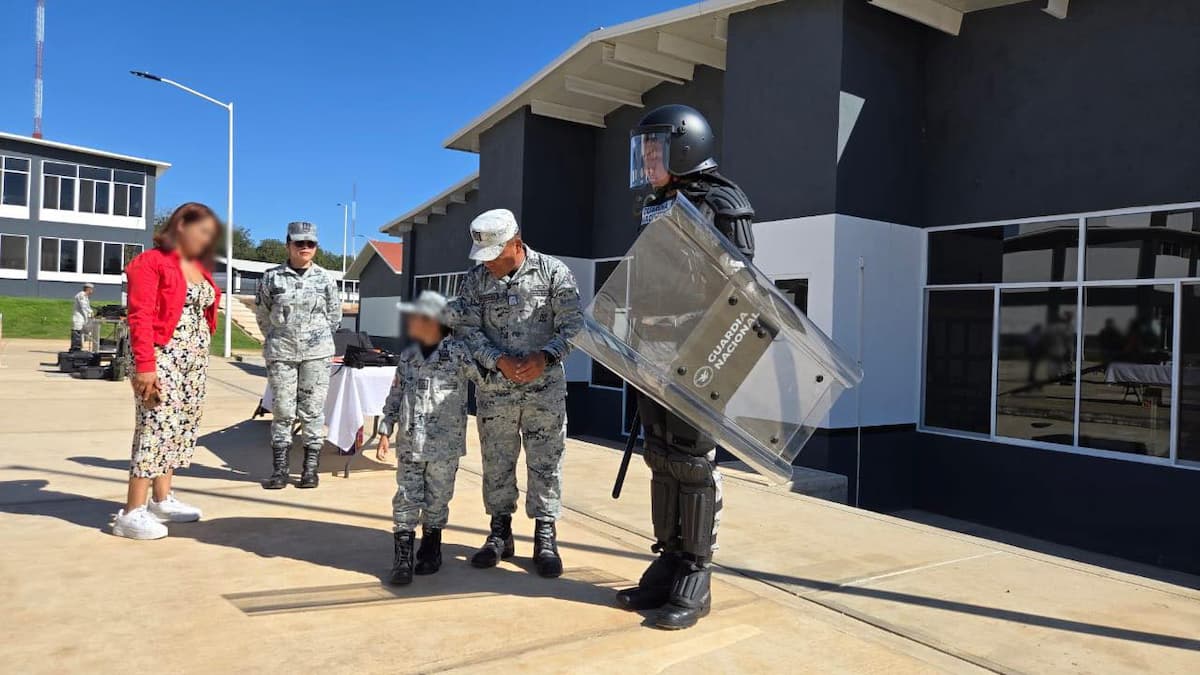 Guardia Nacional cumple el sueño de un niño y lo nombra Guardia Honorario