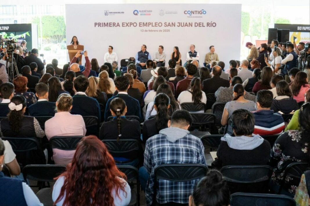 Mauricio Kuri inaugura la primera Expo Empleo en San Juan del Río