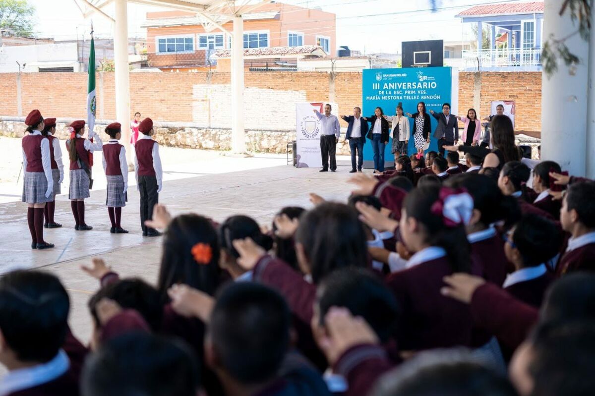 Reconocen aporte educativo de primaria rural vespertina "María Nestora Téllez Rendón" en su tercer aniversario