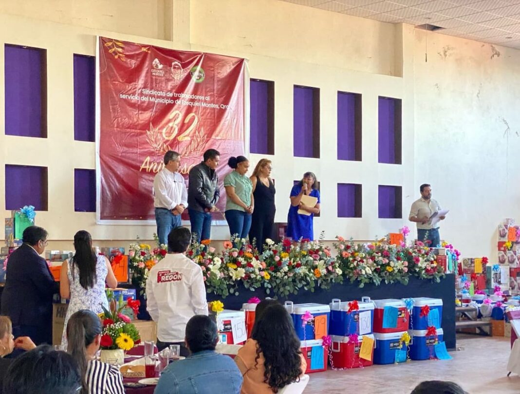 Ezequiel Montes conmemora el 32° aniversario del Sindicato Municipal