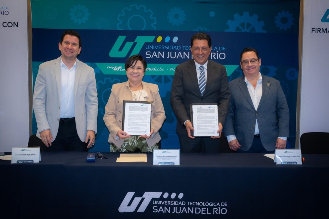 SESEQ firma convenio con la UTSJR para impulsar proyectos educativos